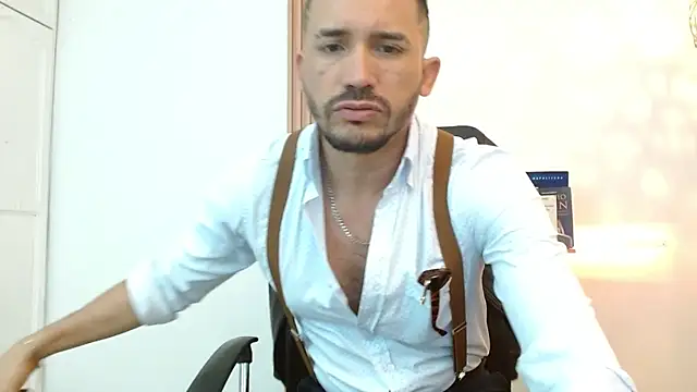 Reiko 85  online show from November 2025 07:57:01 PM