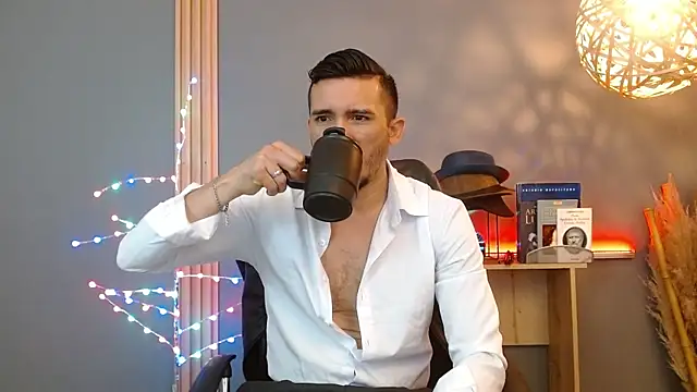 Reiko 85  online show from February 2026 02:38:02 PM