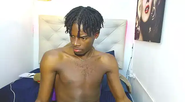 Snapshot of royce_ebony chatting on December 2024 10:24:01 AM royce ebony online show from December 2024 10:24:01 AM