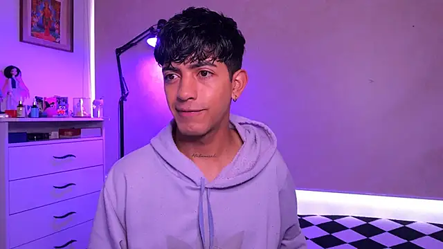 Snapshot of teobowny_ chatting on October 2025 01:31:02 PM teobowny online show from October 2025 01:31:02 PM