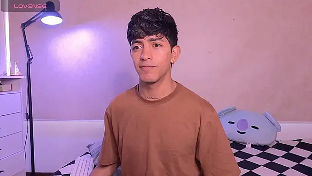 teobowny  online show from February 2026 08:30:01 PM