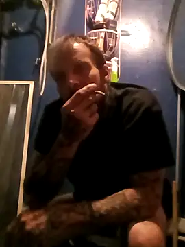 Whipit323 online show from March 2026 03:55:01 AM