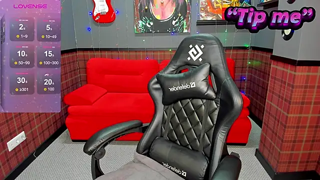 Snapshot of Jennifer_Wadee chatting on January 2025 10:43:01 AM Jennifer Wadee online show from January 2025 10:43:01 AM