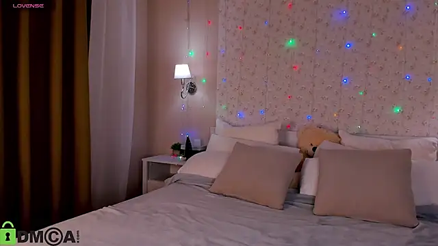 Snapshot of Jennifer_Wadee chatting on January 2026 11:40:02 PM Jennifer Wadee online show from January 2026 11:40:02 PM