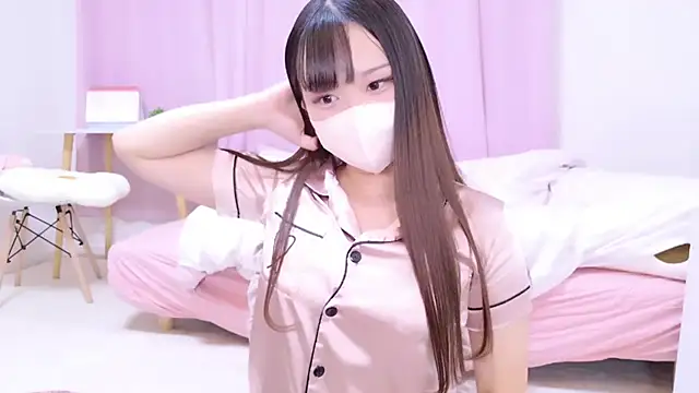 Snapshot of MAIKA_pyon chatting on December 2024 11:49:01 PM MAIKA pyon online show from December 2024 11:49:01 PM