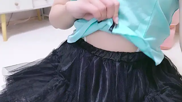 Snapshot of MAIKA_pyon chatting on March 2025 06:26:02 PM MAIKA pyon online show from March 2025 06:26:02 PM