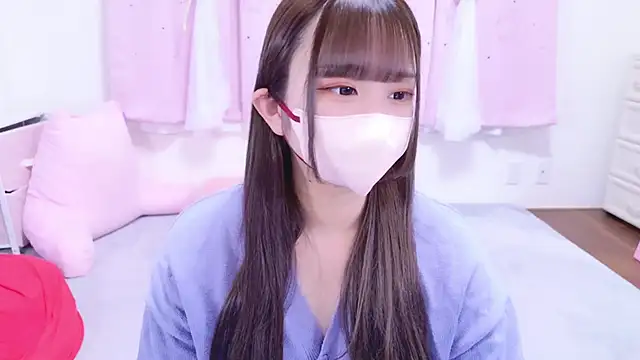 Snapshot of MAIKA_pyon chatting on November 2025 10:04:02 AM MAIKA pyon online show from November 2025 10:04:02 AM