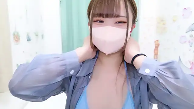 Snapshot of MAIKA_pyon chatting on November 2025 07:56:02 PM MAIKA pyon online show from November 2025 07:56:02 PM