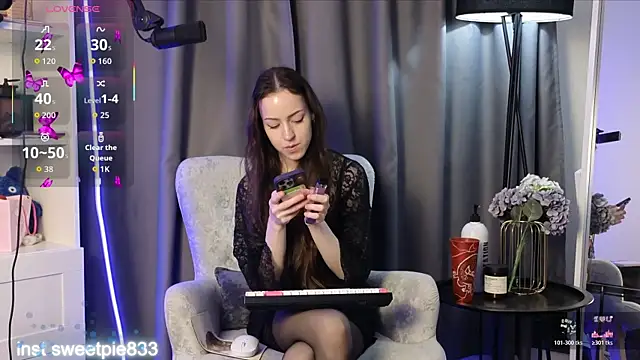Anal Girl  online show from July 2026 05:18:02 PM