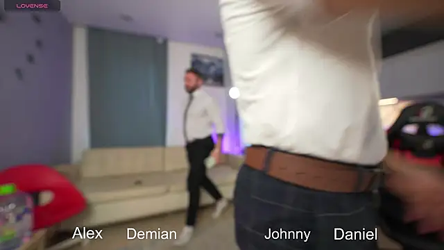 Alex xxx online show from September 2025 02:40:02 PM