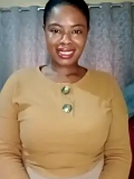 Luciouslips00 online show from November 2025 01:54:02 PM