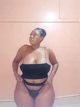 Luciouslips00 online show from May 2026 02:55:01 PM