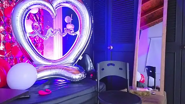 Snapshot of haileycat chatting on February 2026 01:22:02 AM haileycat online show from February 2026 01:22:02 AM