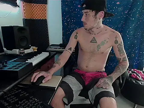 Snapshot of patrik_tattoo_ chatting on February 2025 06:26:02 PM patrik tattoo online show from February 2025 06:26:02 PM