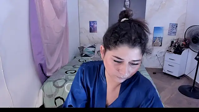 alinabozz1 online show from February 2026 01:39:02 AM