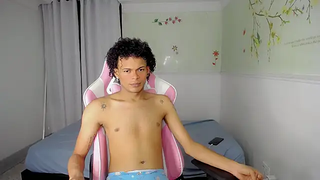 Snapshot of rose_Skinny_ chatting on December 2025 09:53:02 PM rose Skinny online show from December 2025 09:53:02 PM