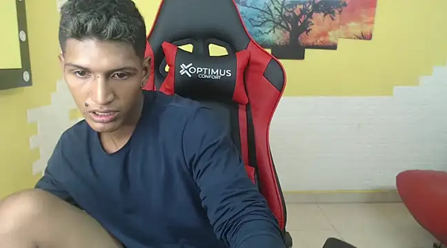 Snapshot of mau_elixxx chatting on December 2024 03:41:01 AM mau elixxx online show from December 2024 03:41:01 AM