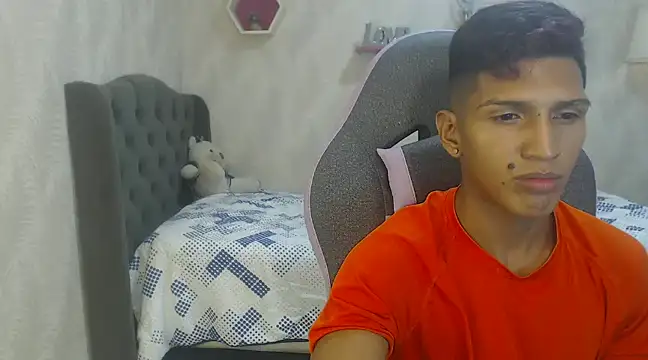 Snapshot of mau_elixxx chatting on December 2024 05:47:02 AM mau elixxx online show from December 2024 05:47:02 AM