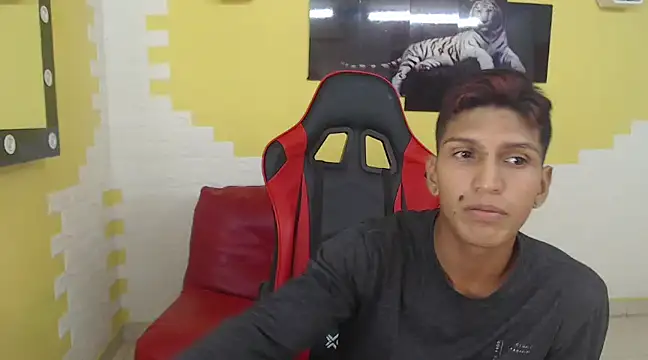 Snapshot of mau_elixxx chatting on December 2024 06:05:02 AM mau elixxx online show from December 2024 06:05:02 AM