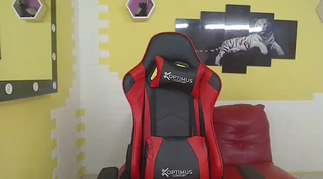 Snapshot of mau_elixxx chatting on January 2025 12:23:02 AM mau elixxx online show from January 2025 12:23:02 AM