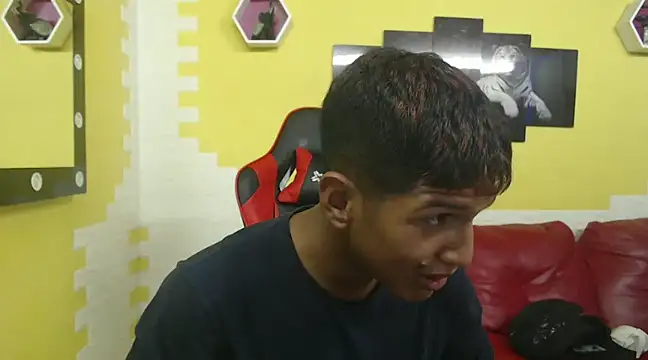 Snapshot of mau_elixxx chatting on January 2025 07:29:02 PM mau elixxx online show from January 2025 07:29:02 PM