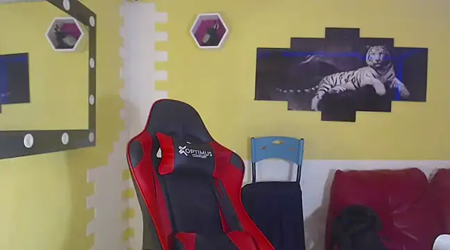 Snapshot of mau_elixxx chatting on January 2025 02:43:02 AM mau elixxx online show from January 2025 02:43:02 AM