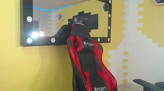 Snapshot of mau_elixxx chatting on January 2025 04:36:01 AM mau elixxx online show from January 2025 04:36:01 AM