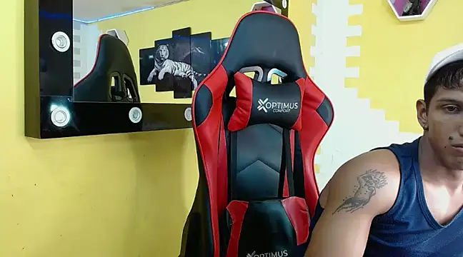 Snapshot of mau_elixxx chatting on January 2025 02:33:01 AM mau elixxx online show from January 2025 02:33:01 AM