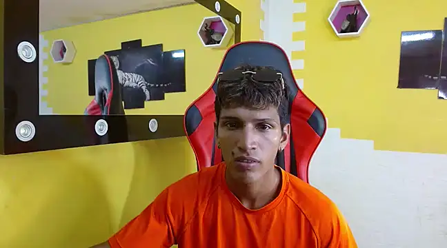 Snapshot of mau_elixxx chatting on January 2025 05:30:01 AM mau elixxx online show from January 2025 05:30:01 AM