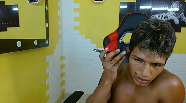 Snapshot of mau_elixxx chatting on January 2025 07:39:02 AM mau elixxx online show from January 2025 07:39:02 AM