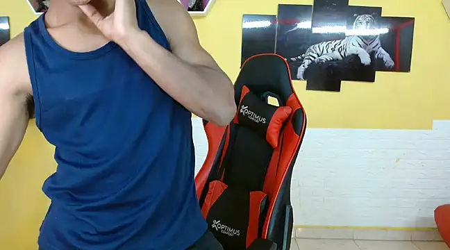 Snapshot of mau_elixxx chatting on February 2025 02:33:01 AM mau elixxx online show from February 2025 02:33:01 AM