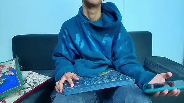 Snapshot of hares_mds chatting on November 2025 02:31:02 PM hares mds online show from November 2025 02:31:02 PM