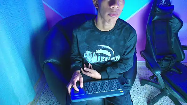 Snapshot of hares_mds chatting on December 2025 03:40:02 PM hares mds online show from December 2025 03:40:02 PM