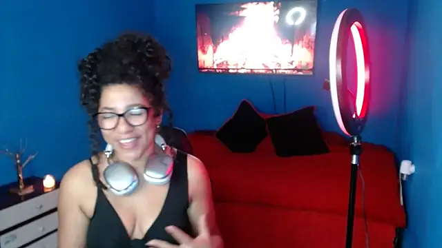 bellacrespalatina online show from November 2025 01:00:01 PM