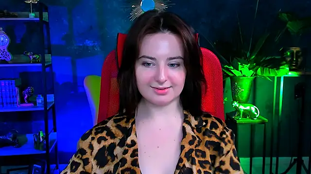 AnnTerry  online show from March 2025 12:39:01 PM