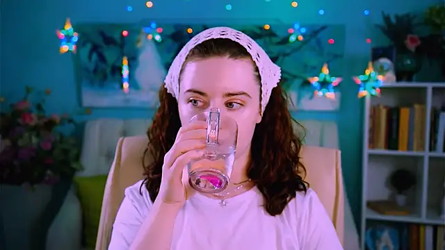 AnnTerry  online show from September 2025 08:38:01 AM