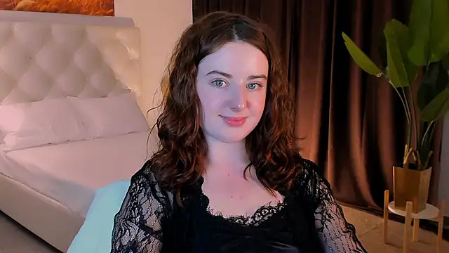 AnnTerry  online show from October 2025 12:27:01 PM