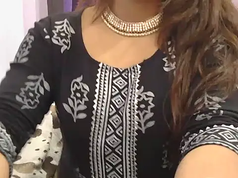 Snapshot of cutie-taara chatting on March 2025 05:46:02 AM cutie-taara online show from March 2025 05:46:02 AM