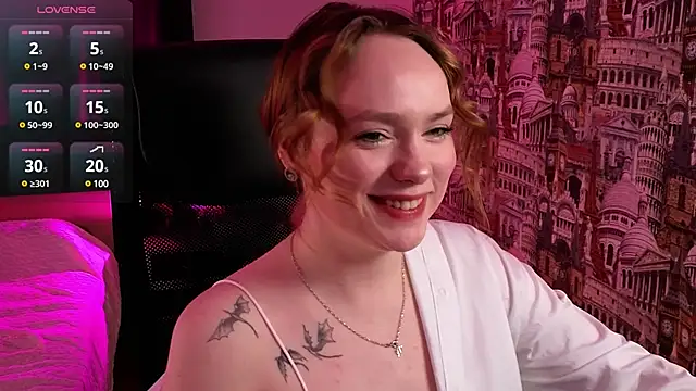 Kari Lunna online show from March 2025 04:37:02 AM