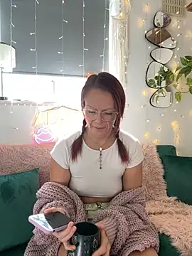 MelodyRoseUk online show from September 2025 09:22:02 AM