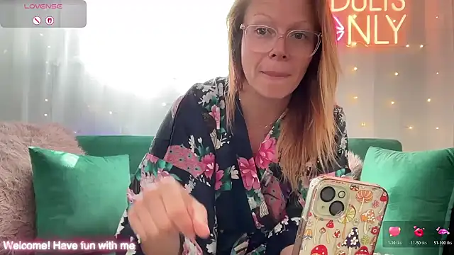 MelodyRoseUk online show from May 2026 09:16:01 AM