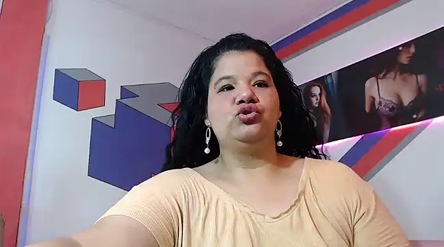 Snapshot of may_prg chatting on December 2024 07:14:02 PM may prg online show from December 2024 07:14:02 PM