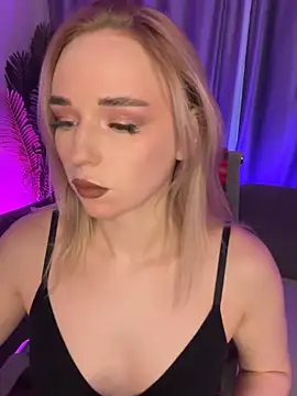 Eva Millss online show from January 2025 01:04:02 PM