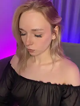 Eva Millss online show from January 2025 01:24:01 PM