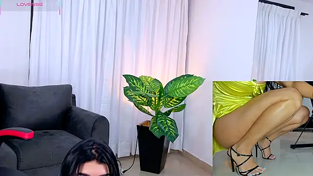 kimberly  online show from October 2025 10:29:01 PM