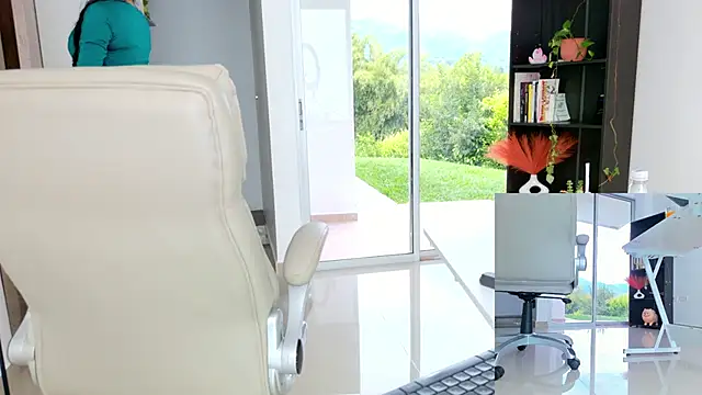 kimberly  online show from March 2026 07:13:02 PM