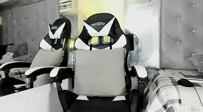 JuanDiegoKing online show from January 2025 07:26:01 PM