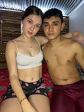 Snapshot of Jonlis01 chatting on February 2025 07:02:02 PM Jonlis01 online show from February 2025 07:02:02 PM