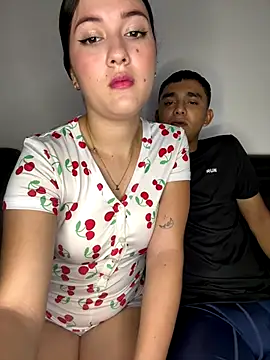 Snapshot of Jonlis01 chatting on December 2025 02:22:01 PM Jonlis01 online show from December 2025 02:22:01 PM