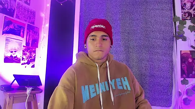 Snapshot of christianwang chatting on January 2025 02:41:01 AM christianwang online show from January 2025 02:41:01 AM